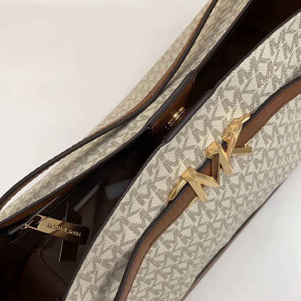 MICHAEL KORS  Reed Large BELTED Logo Tote Bag VANILLA BROWN SIGNATURE COLOR